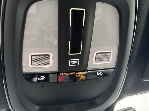 New 2026 Volvo XC40 B5 Ultra w/ Protection Package Premier AWD/4WD image 33