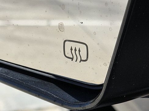 Used 2018 Toyota Tundra SR5 image 23