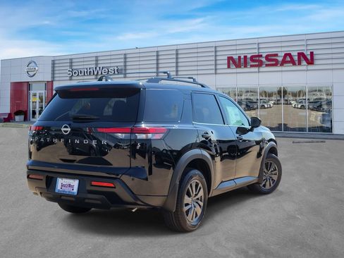 New 2026 Nissan Pathfinder SV FWD image 5