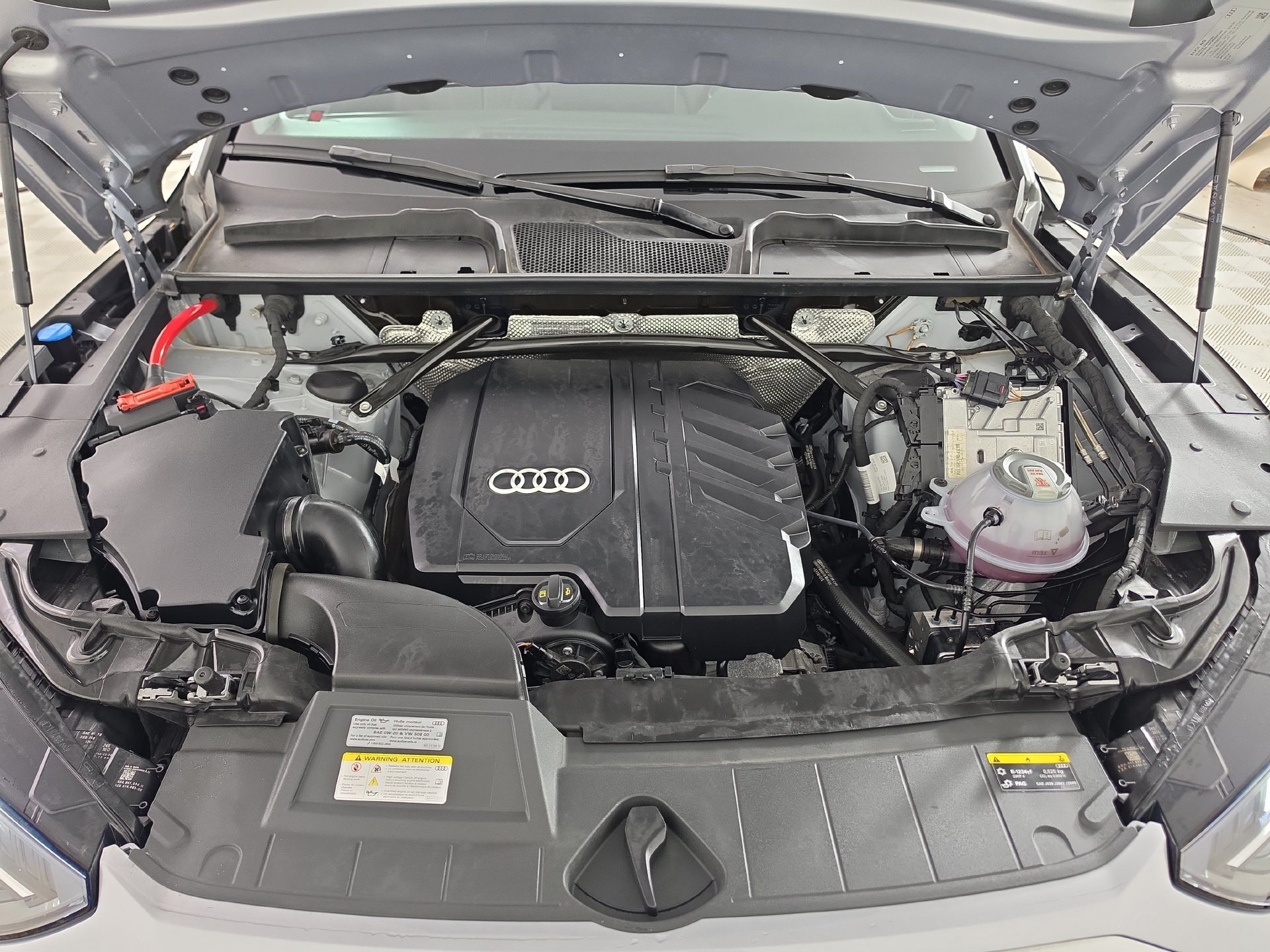 Used 2024 Audi Q5 2.0T Premium Plus w/ Premium Plus Package AWD/4WD image 49