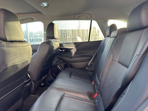 Used 2020 Subaru Outback Limited image 10