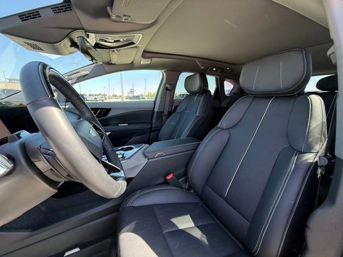 Used 2025 Cadillac Optiq Luxury 2 w/ LPO, Floor Liner Package AWD/4WD image 26