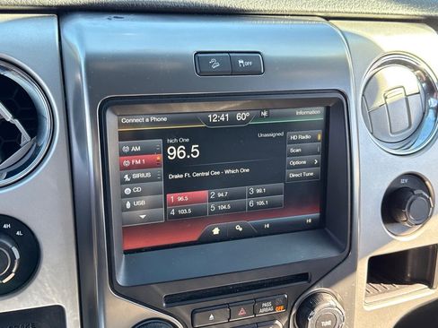 Used 2014 Ford F150 FX4 w/ Equipment Group 402A Luxury image 19