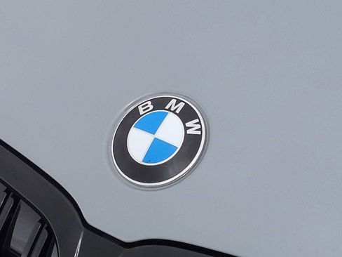 Used 2026 BMW 330i xDrive Sedan w/ M Sport Package AWD/4WD image 12
