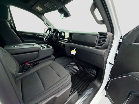 New 2026 Chevrolet Silverado 1500 LT image 29