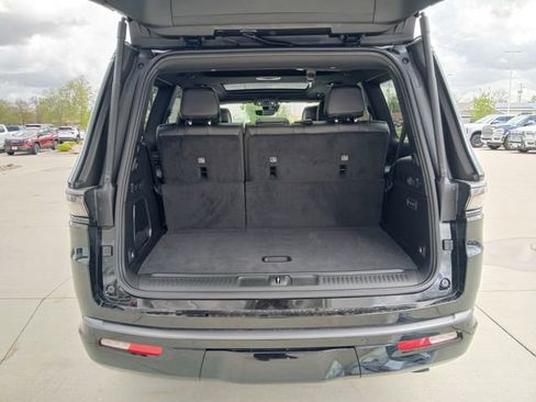 New 2026 Jeep Grand Wagoneer Limited AWD/4WD image 20
