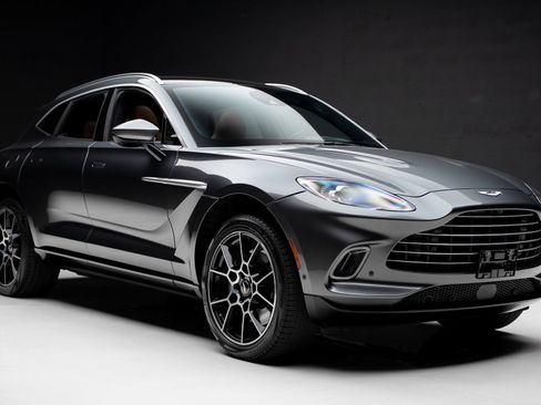 Used 2021 Aston Martin DBX image 84