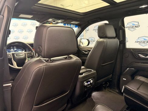Used 2022 GMC Yukon Denali image 17