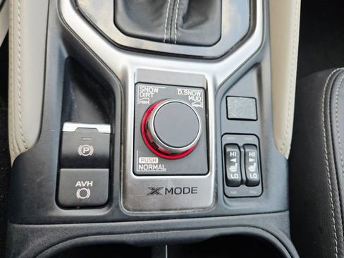 Used 2019 Subaru Forester Limited image 30