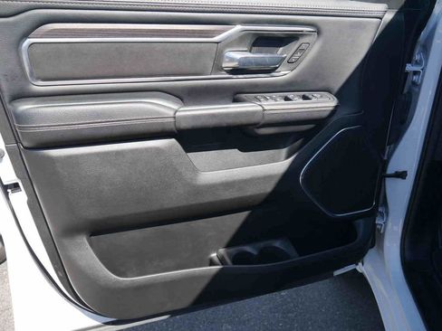 Certified 2025 RAM 1500 Laramie AWD/4WD image 25