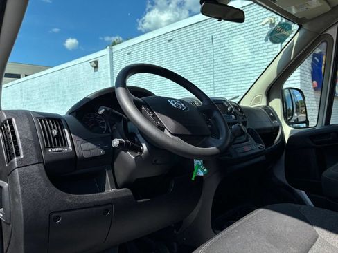 Used 2016 RAM ProMaster 1500 w/ Interior Convenience Group FWD image 19