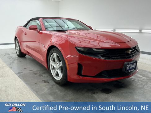 Used 2020 Chevrolet Camaro LT image 3