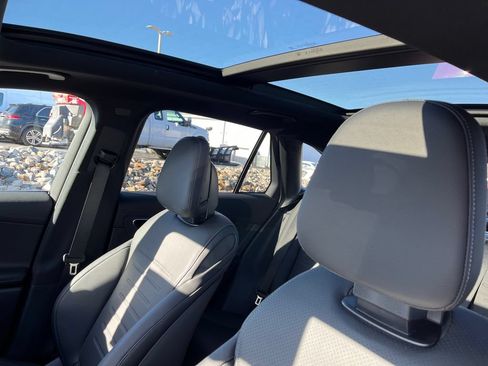 New 2026 Mercedes-Benz GLC 300 4MATIC image 9
