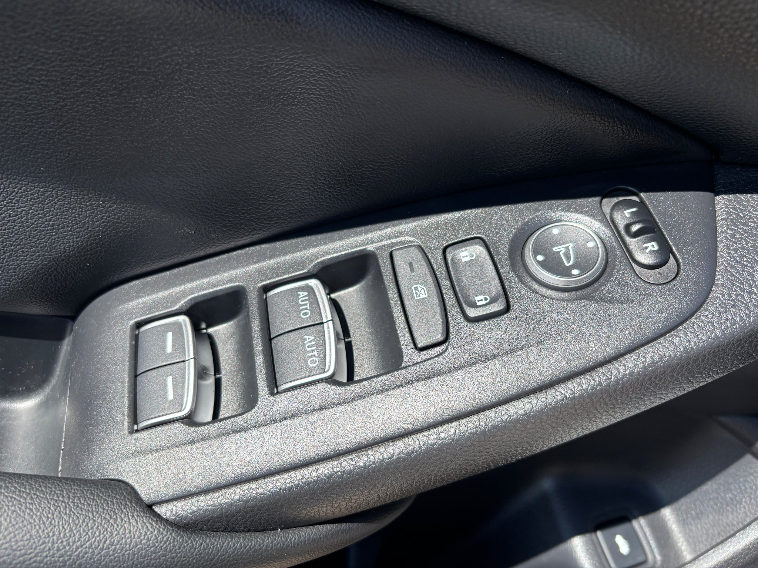 Used 2022 Honda Accord Sport image 18