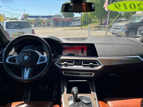 Used 2019 BMW X5 xDrive40i w/ M Sport Package AWD/4WD image 20