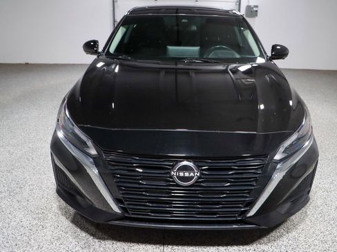 Used 2023 Nissan Altima 2.5 SL image 4