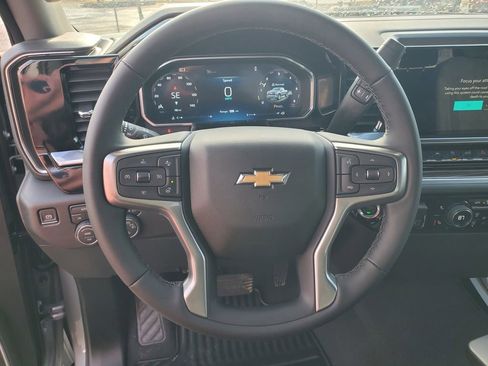 New 2026 Chevrolet Silverado 1500 LT image 10