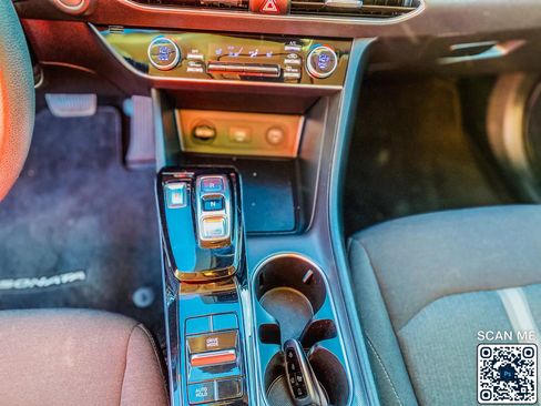 Used 2021 Hyundai Sonata SEL image 25