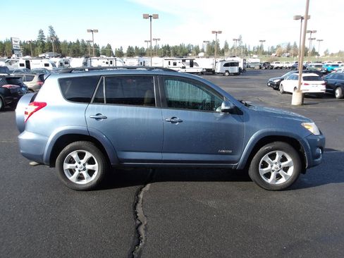 Used 2010 Toyota RAV4 Limited AWD/4WD image 6