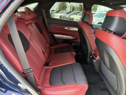 Used 2023 Genesis GV70 2.5T w/ Sport Prestige Package AWD/4WD image 20