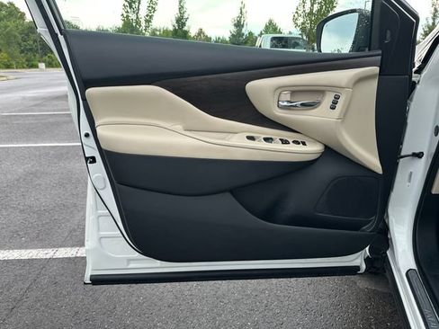 Used 2020 Nissan Murano Platinum FWD image 14