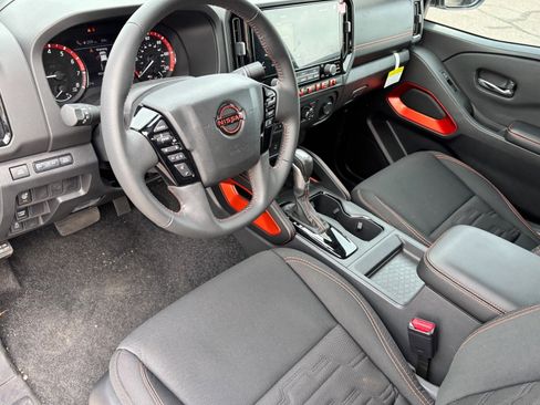 New 2025 Nissan Frontier Pro-X image 18
