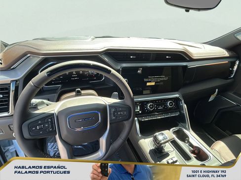 New 2026 GMC Sierra 1500 Denali AWD/4WD image 17