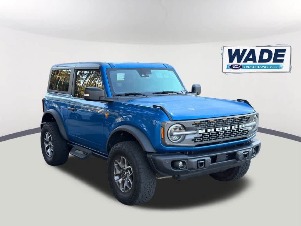 Used 2023 Ford Bronco Badlands AWD/4WD image 3