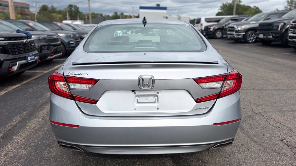 Used 2022 Honda Accord Sport image 8