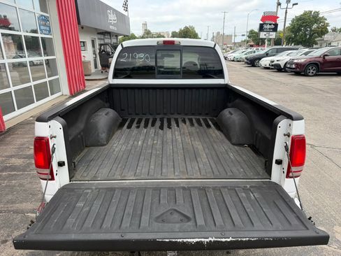 Used 2004 Dodge Dakota SLT w/ PWR Convenience Group AWD/4WD image 8