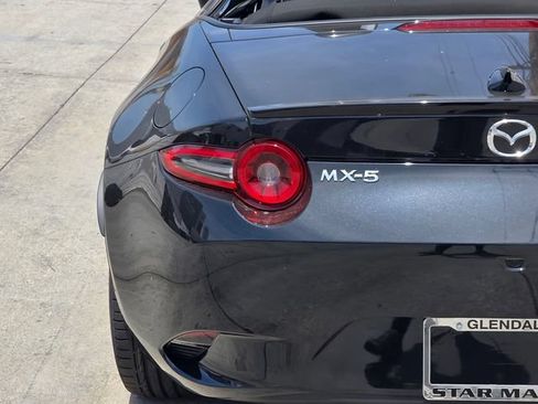 New 2026 MAZDA MX-5 Miata Club w/ Interior Package RWD image 6