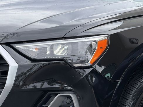 Used 2021 Audi Q3 2.0T Premium w/ Convenience Package image 11