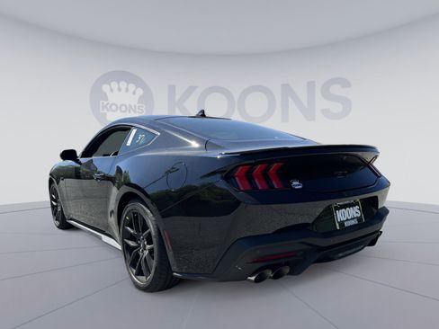 New 2026 Ford Mustang GT Premium RWD image 4