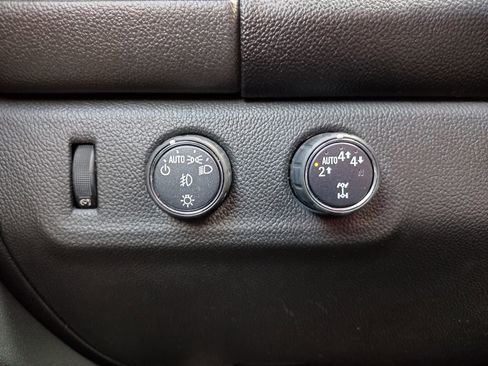 Used 2021 GMC Canyon Denali AWD/4WD image 21