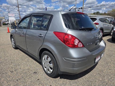 Used 2012 Nissan Versa 1.8 S w/ Convenience Pkg FWD image 5