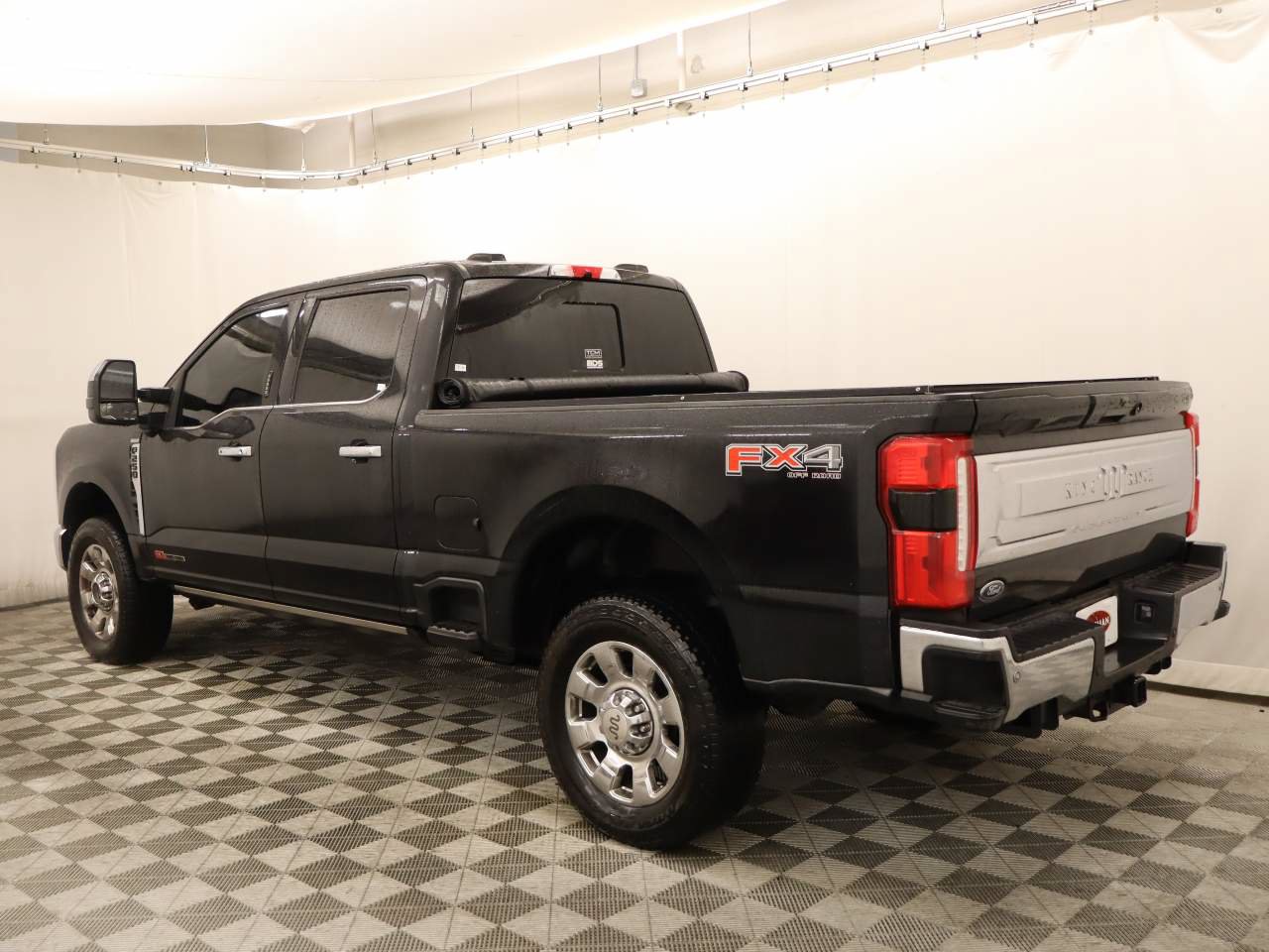 Used 2026 Ford F250 King Ranch w/ Chrome Package AWD/4WD image 3