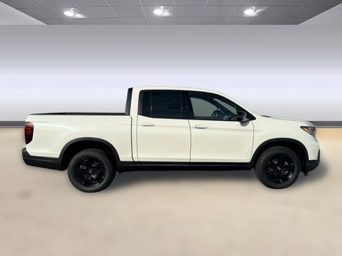 New 2026 Honda Ridgeline Black Edition image 7