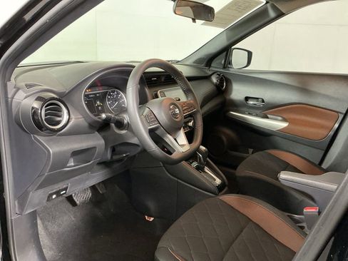 Used 2020 Nissan Kicks SR image 19