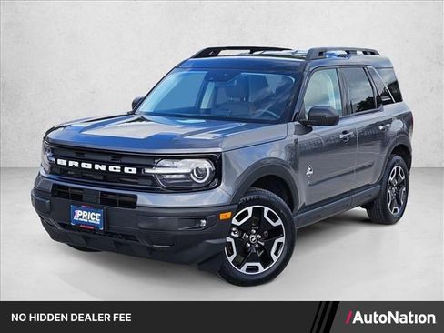 Used 2024 Ford Bronco Sport Outer Banks w/ Tech Package AWD/4WD image 1