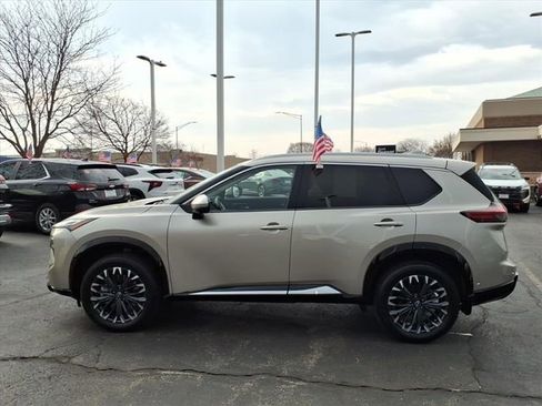 Certified 2026 Nissan Rogue Platinum w/ Tech Package image 6