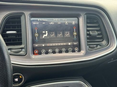 Used 2016 Dodge Challenger R/T image 24