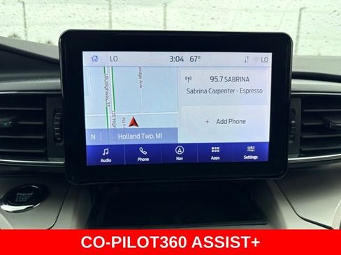 Used 2023 Ford Explorer XLT w/ Equipment Group 202A AWD/4WD image 30