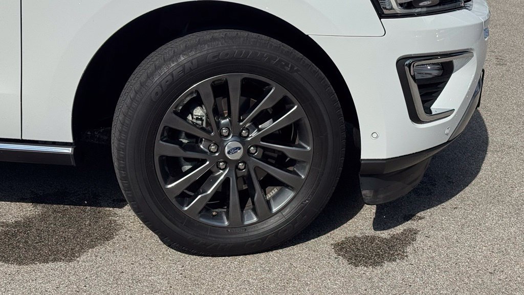Used 2021 Ford Expedition Limited AWD/4WD image 7