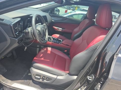 Used 2025 Lexus NX 250 FWD w/ Cold Area Package image 4