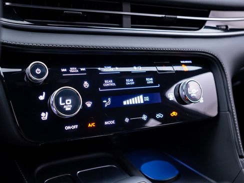 New 2027 INFINITI QX65 Sport AWD/4WD image 24