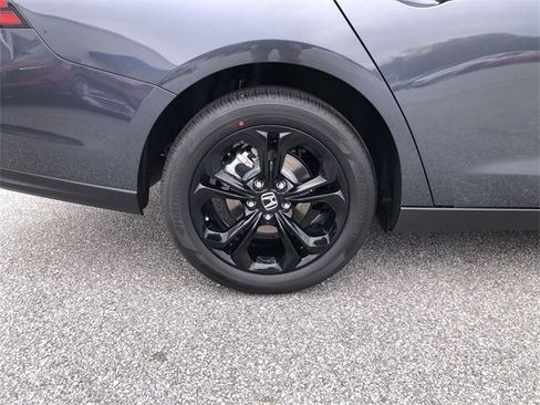 New 2025 Honda Accord SE image 6