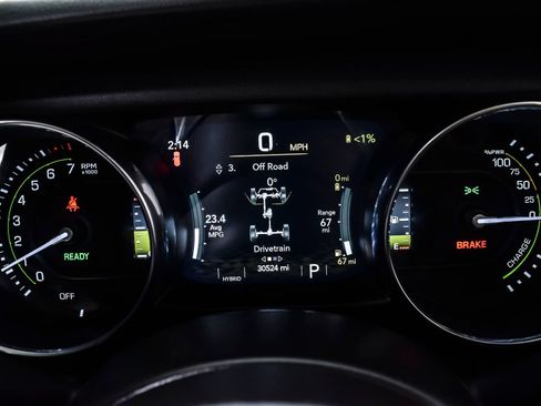 Used 2023 Jeep Wrangler Unlimited Sahara AWD/4WD image 20