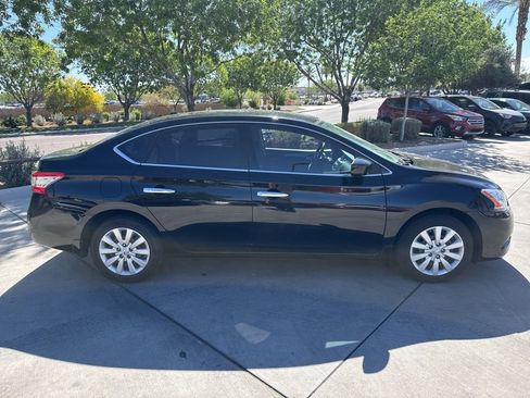 Used 2015 Nissan Sentra SV image 3