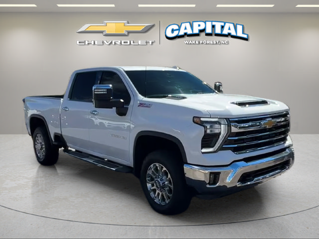 Used 2024 Chevrolet Silverado 2500 LTZ w/ LTZ Premium Package AWD/4WD image 8