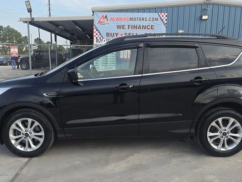 Used 2018 Ford Escape SEL w/ Canadian Touring Package AWD/4WD image 10